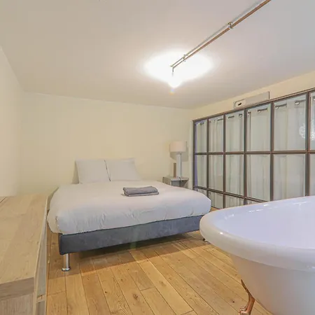 Appartement 2 Bedroom Centre With Netflix Paris