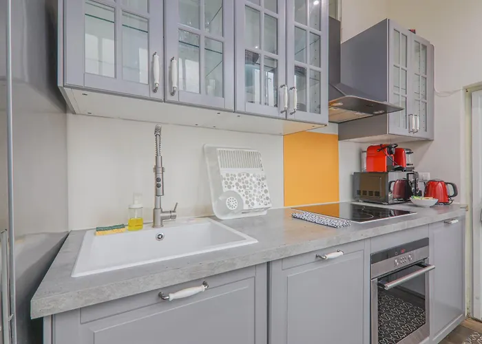 2 Bedroom Centre With Netflix * Paris