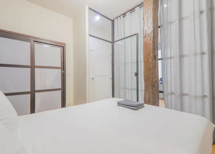 2 Bedroom Centre With Netflix Apartment *
